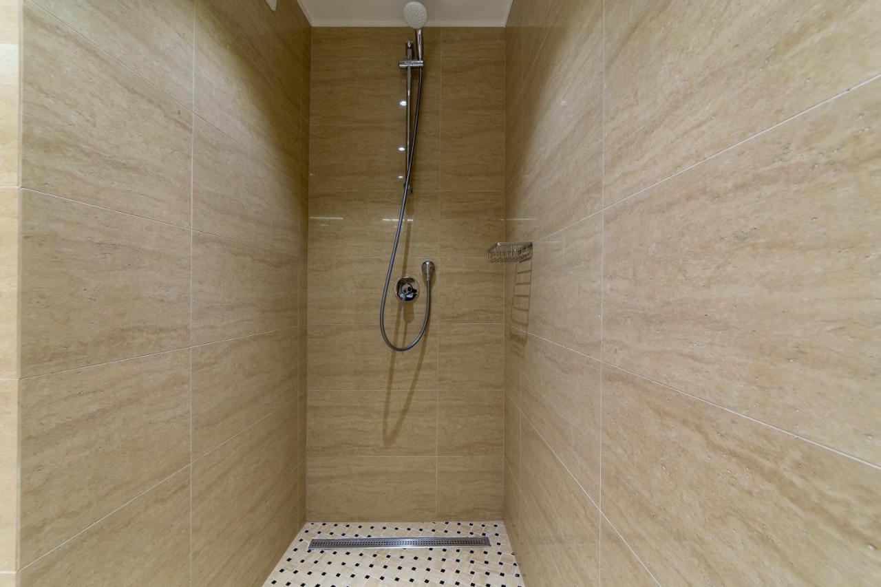 The Queen Luxury Apartments - Villa Carlotta ลักเซมเบิร์ก ภายนอก รูปภาพ